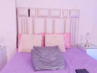 alana-rose1 live webcam show