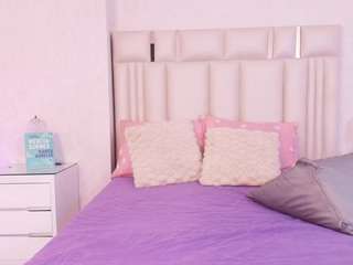 alana-rose1 live webcam show