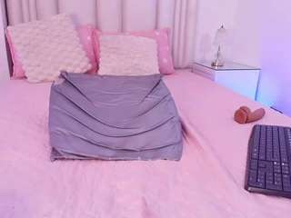 alana-rose1 live webcam show