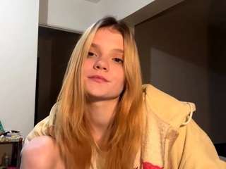 Live webcam model dominiquecarino on Soda Cams