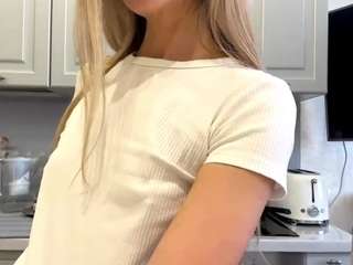 Live webcam model dreamaantunez on Soda Cams