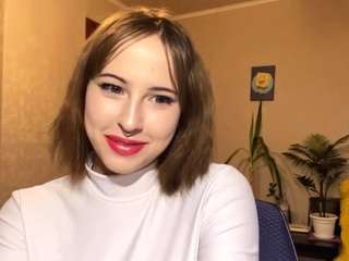 genovevabinney's CamSoda show and profile