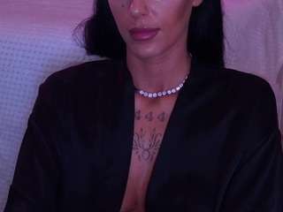 hayleybabe4's CamSoda show and profile