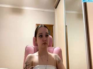 karissadonaldson live cam profile