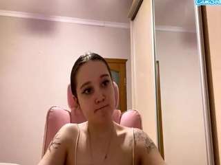 karissadonaldson live cam profile