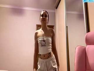 karissadonaldson live cam profile