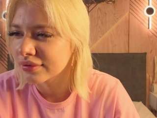 Kate live webcam show