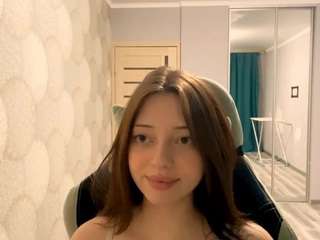 kathrynehurtig's CamSoda show and profile