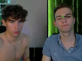 Kevin-nix's cam show statistics and live stream