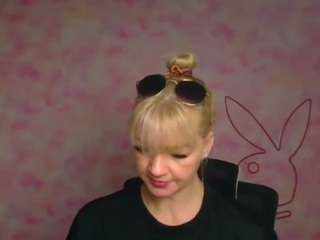 madonnam webcam model