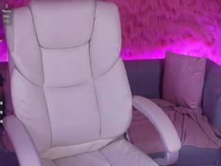 oliviamore live cam profile