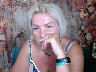 renatadaster Sex Cam Show