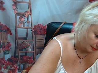 renatadaster live webcam show