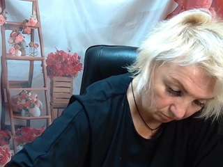 renatadaster live profile
