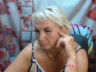 renatadaster live profile