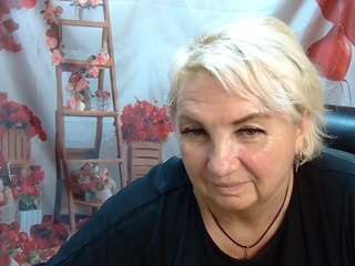 renatadaster live profile