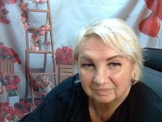 renatadaster live profile