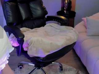 rinabloom from CamSoda