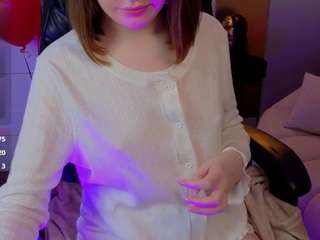 rinabloom's CamSoda show and profile