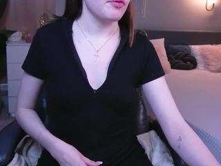 rinabloom Live Webcam on CamSoda