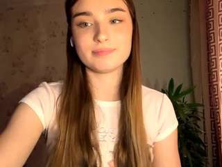 robertojoslyn's CamSoda show and profile