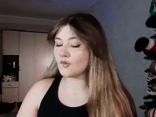 Live webcam model robertojoslyn on Soda Cams