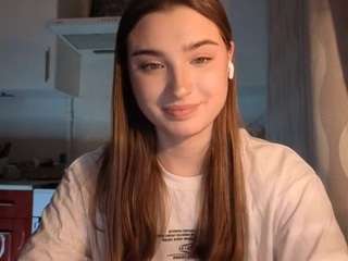 robertojoslyn's CamSoda show and profile