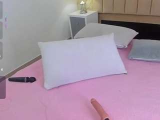 sccarlett-wett webcam