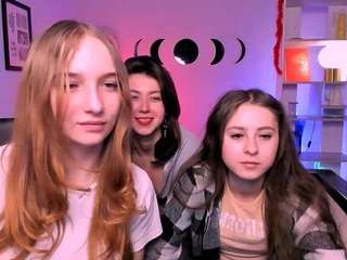 Live webcam model vikki-say on Soda Cams