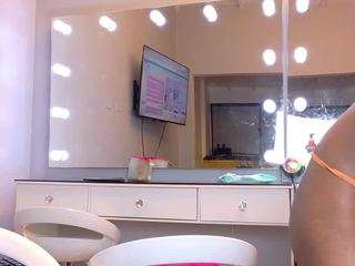 chocolatemia68's CamSoda show and profile