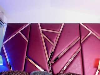 danielamedina's CamSoda show and profile