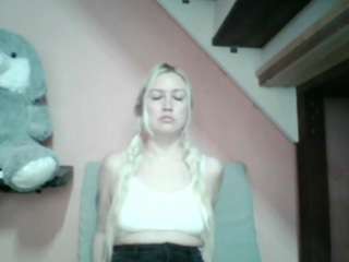 dayanawills Live Webcam on CamSoda