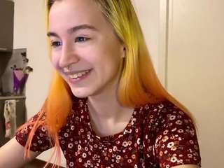 genevievesena live cam profile