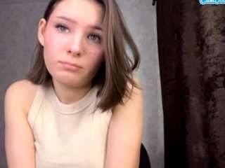 Live webcam model ronnikyseth on Soda Cams