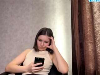 Live webcam model ronnikyseth on Soda Cams