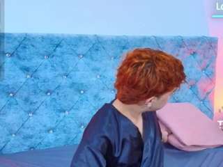 R Y A N   O N   F I R E