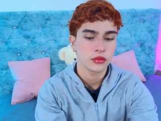 R Y A N   O N   F I R E