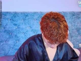 R Y A N   O N   F I R E