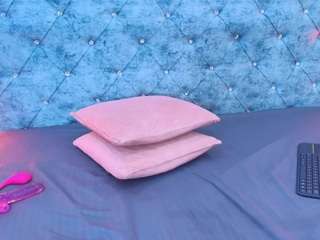 R Y A N   O N   F I R E