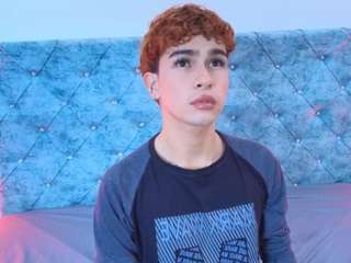 R Y A N   O N   F I R E