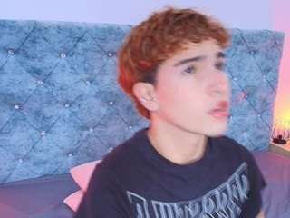 R Y A N   O N   F I R E