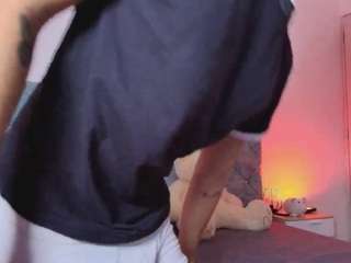 R Y A N   O N   F I R E