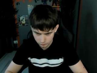 alejandroellias live cam profile