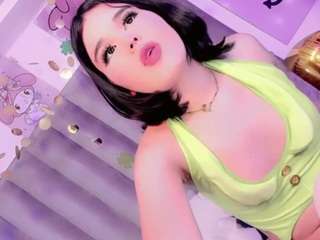 claudiia-sophia live cam profile