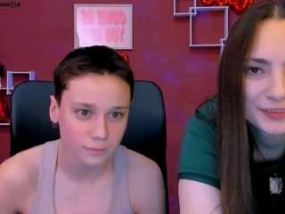 emi-fade Live Webcam on CamSoda