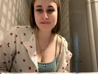 jungmciff's CamSoda show and profile