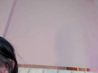 Live webcam model laraagold on Soda Cams