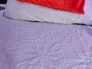 Live webcam model laraagold on Soda Cams