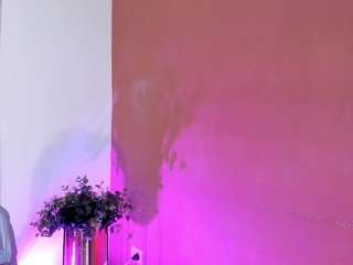 laraagold webcam model