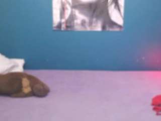 Live webcam model nadinnne34k on Soda Cams